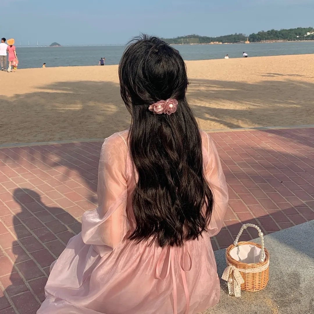 击打不倒翁沙袋